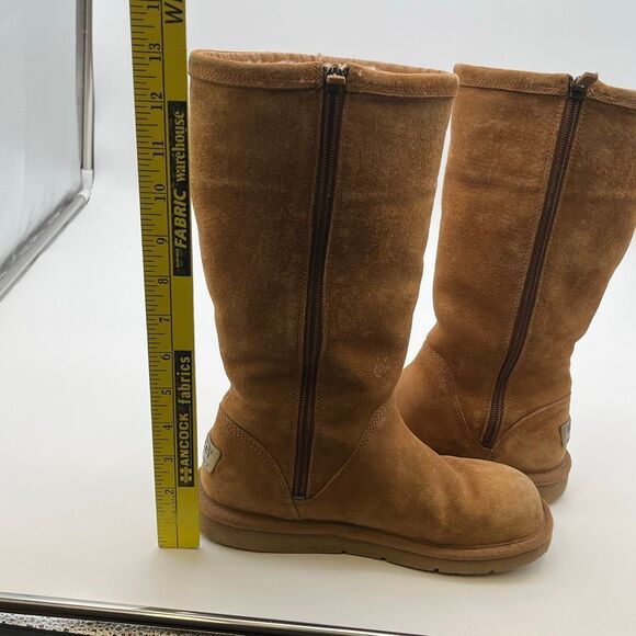 UGG Women’s Tall Zip Boots Sz 6 Chestnut Brown Suede Shearling Lined Winter Cozy - Picture 10 of 12